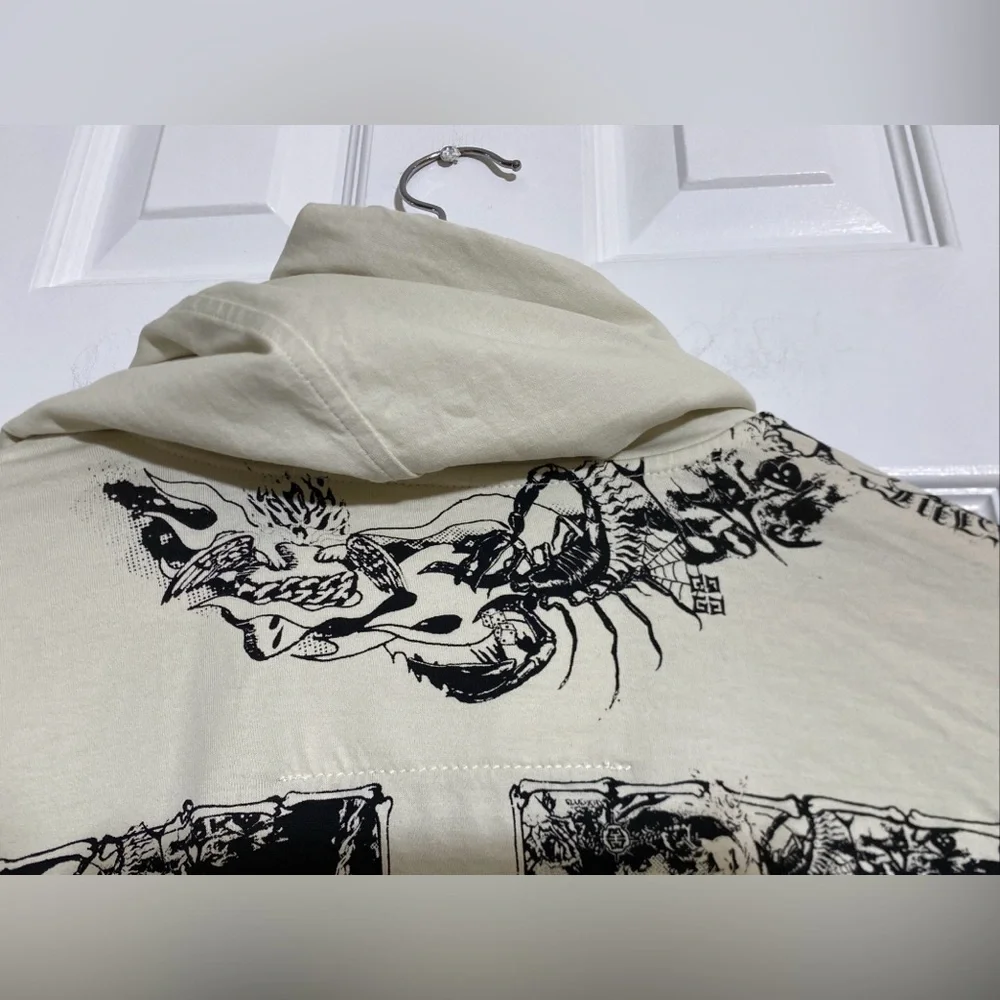 Givenchy MEN’S GOTHIC OVERSIZED HOODIE Size SMALL VGC Made in Portugal - Picture 6 of 16